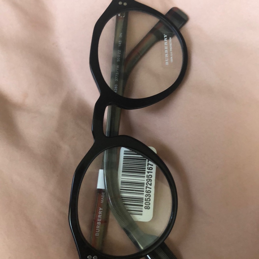 Burberry glasses - Picture 2 of 2